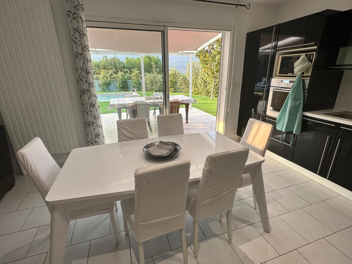 Petite Maisonette Adossee Mais Independante Avec Piscine Villa Peymeinade Ngoại thất bức ảnh