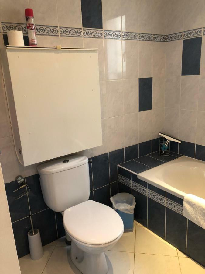 Petite Maisonette Adossee Mais Independante Avec Piscine Villa Peymeinade Ngoại thất bức ảnh