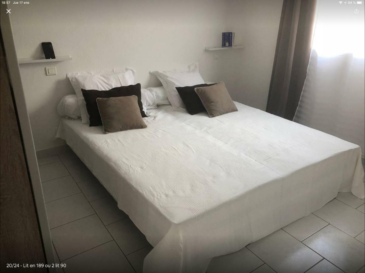Petite Maisonette Adossee Mais Independante Avec Piscine Villa Peymeinade Ngoại thất bức ảnh
